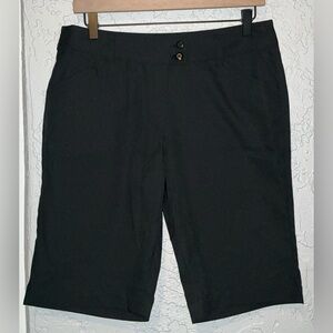 Callaway Women's Black Golf Shorts